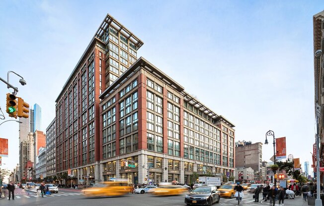 1 bed, 1 bath, $5,500, Unit 712