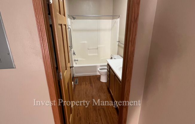 Studio, 1 bath, 312 sqft, $725, Unit 160-61