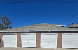 1307 S LONG BCH BLVD