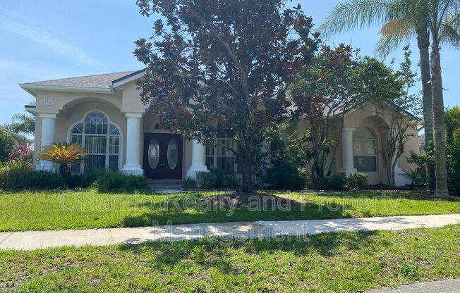 13744 CRYSTAL RIV DR