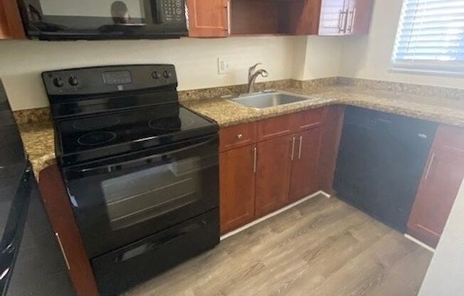 1 bed, 1 bath, 750 sqft, $1,695, Unit 312