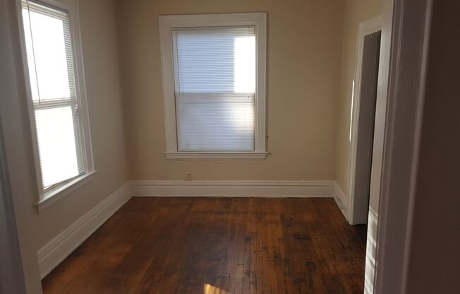 237-241 e 12th ave