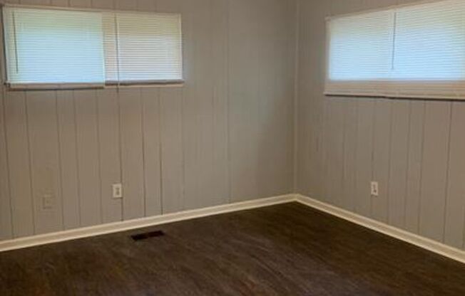 Move-In Special! 50% Off First Month’s Rent-Spacious 3-Bedroom Home in Memphis!