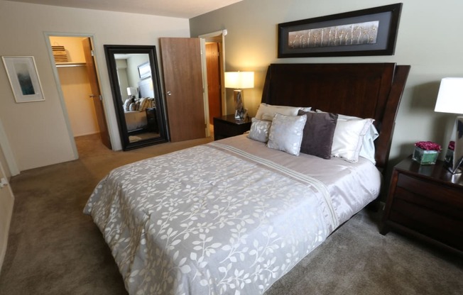 Large Comfortable Bedrooms With Closet at Willowood Apartments, Eastlake, OH, 44095