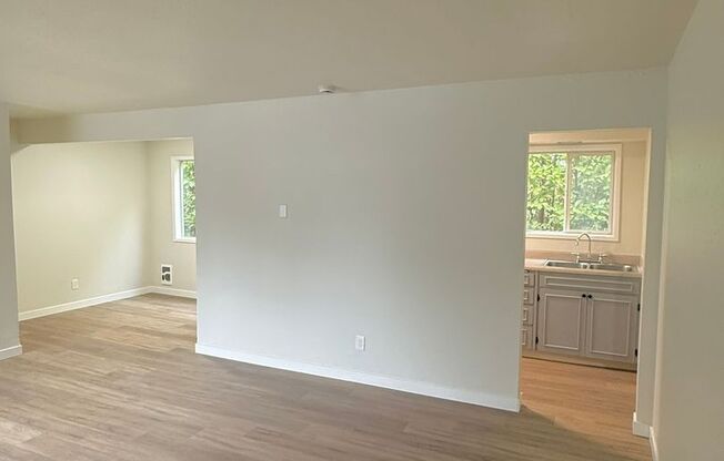 1 bed, 1 bath, 625 sqft, $1,125, Unit 56