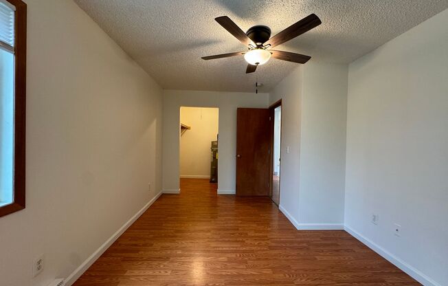 2 beds, 1 bath, 800 sqft, $1,450, Unit 3702 #2