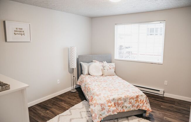 3 beds, 2 baths, 1,250 sqft, $1,695, Unit A101