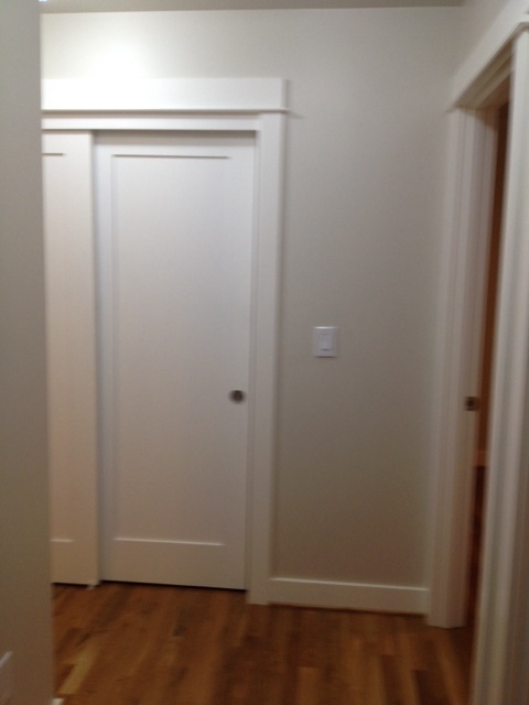 2 beds, 1 bath, $1,995, Unit 10