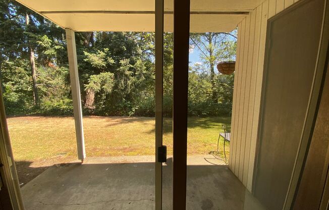 1 bed, 1 bath, 525 sqft, $1,350, Unit 19