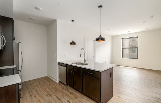 2 beds, 2 baths, $1,584, Unit 1050 N 4th St. Apt. 303