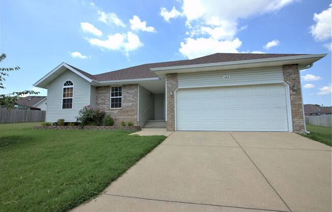 3 Bedroom in Nixa!