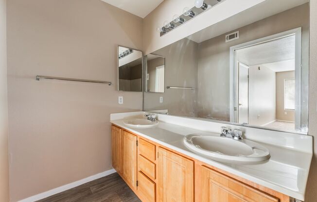 2 beds, 2 baths, $1,195