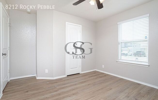 8212 ROCKY PEBBLE
