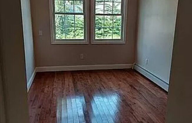 114 21 158 ST
