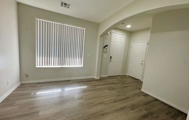A SPACIOUS 2 STORY 4 BEDROOM 2.5 BATHROOM HOME LOCATED WITHIN THE GATED COMMUNITY OF CACTUS SPRINGS NEARBY MANY SHOPPING CENTERS AND NEAR THE 215. A MUST SEE!!