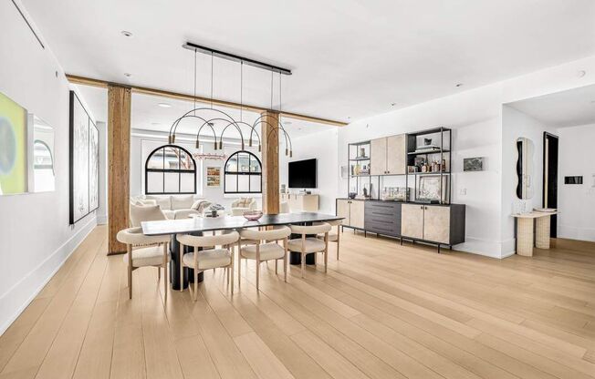 443 GREENWICH ST