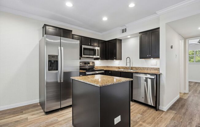 300 Pecore St