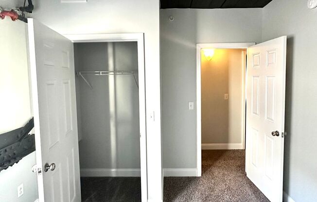 2 beds, 1.5 baths, 840 sqft, $2,295, Unit 104