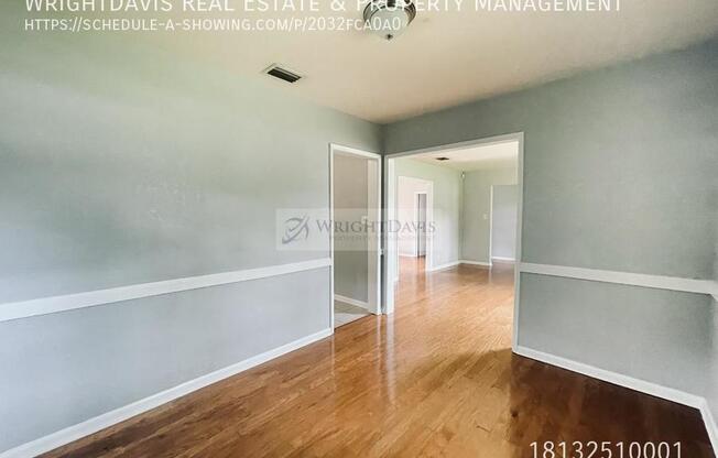 1039 S FRANKLAND RD