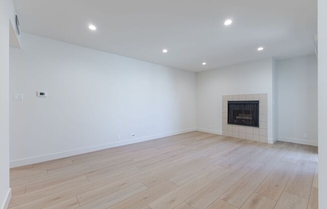 ✨ Spacious 2 Bed, 2 Bath in Prime Glendale Location! ✨