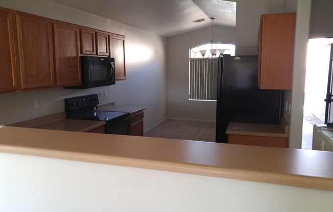 Beautiful 3 bedroom, two bath in the Volterra Community available October 1st!!!