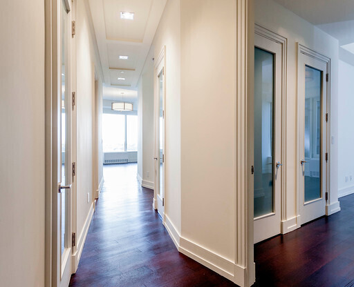 2 beds, 3 baths, $8,700, Unit 12E