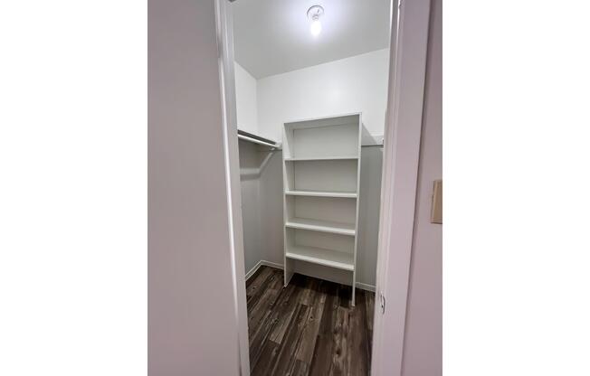 Studio, 1 bath, 400 sqft, $1,020