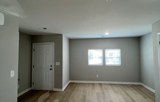 Stunning New Construction Townhome - Ready for Move In!