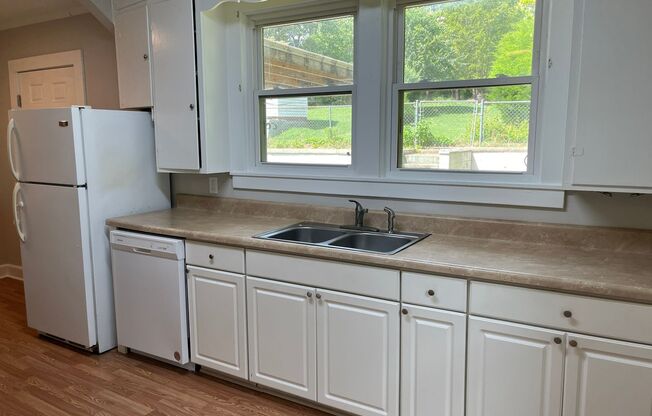 118 Pine Street, fully remodeled 2 bedroom/2 bath