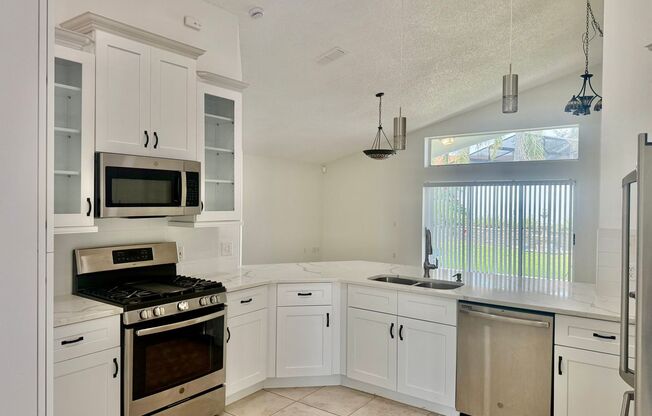 Remodeled Home in Regency Place, Davenport