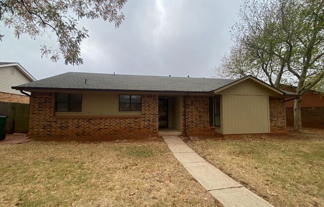 3 beds, 2 baths, $1,450