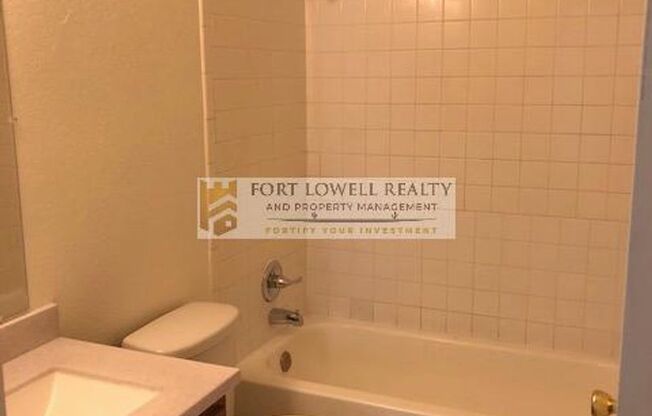 2 beds, 1 bath, 750 sqft, $1,150, Unit CH1360-406