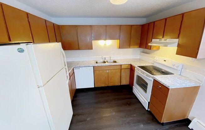 1 bed, 1 bath, $1,095, Unit B