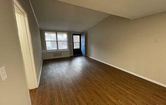 1 bed, 1 bath, $915, Unit 97