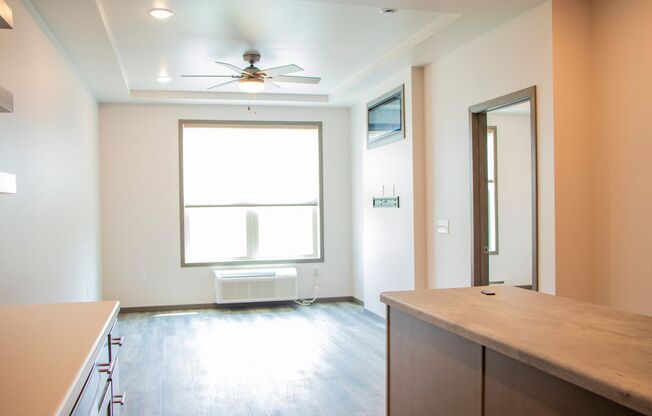 1 bed, 1 bath, 638 sqft, $1,025