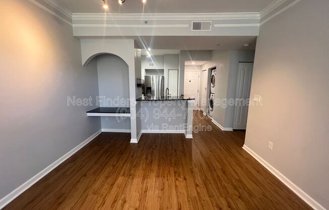 1 bed, 1 bath, 774 sqft, $1,350, Unit Unit 341