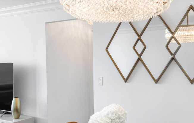 3 beds, 2 baths, 968 sqft, $8,500, Unit 32B