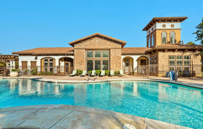 Foothills at Old Town Apartments resort-style pool and surrounding sundeck