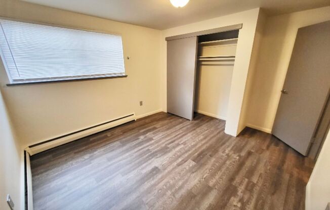 1 bed, 1 bath, 600 sqft, $1,425