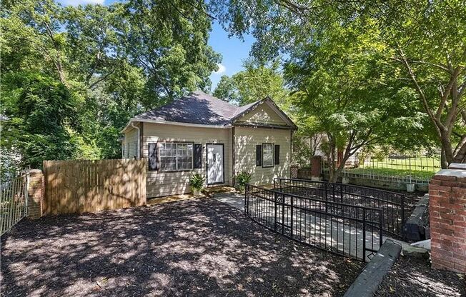 Charming 3BR House w/Office in Atlanta