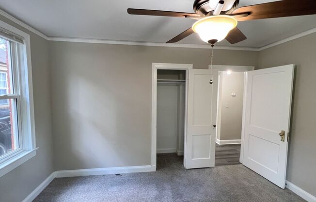 2 beds, 1 bath, $1,035