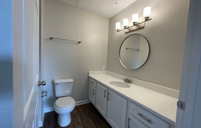 spacious bathroom with garden tub at Palmetto Place, South Carolina, 29708