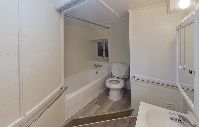 Studio, 1 bath, 500 sqft, $1,019, Unit 107E-B