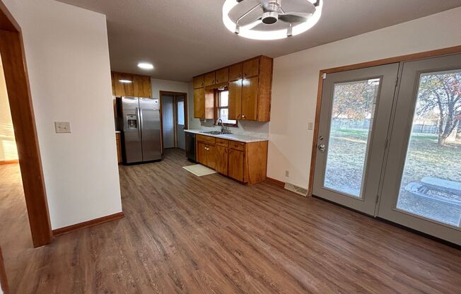 4 Bed 2 Bath Home In Andover!