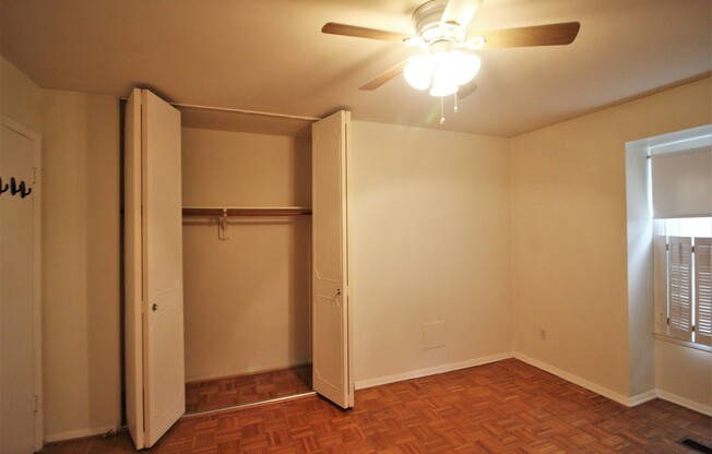 2 beds, 1.5 baths, $1,900, Unit Unit #3C