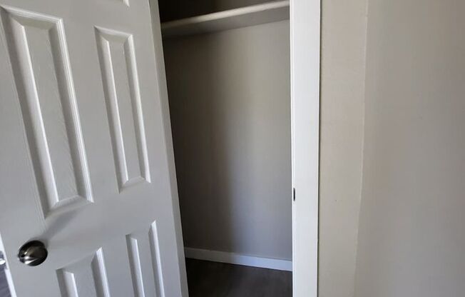 Mid-Century Home Ready for Move-In