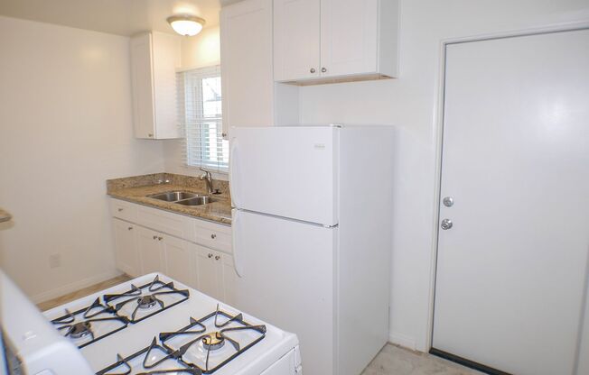 1 bed, 1 bath, 400 sqft, $1,795