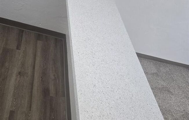 1 bed, 1 bath, $999, Unit #7