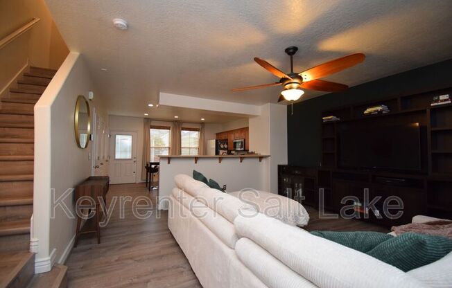 10533 S OQUIRRH LK RD