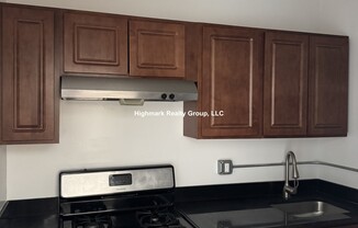 1333 W Birchwood Ave